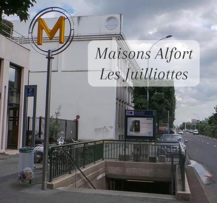 Parking Rue Gratuit - 20 Pour Cent Sur Escale-marne,fr - De 1 A 10 Personnes - Vue Panoramique, Lave Linge, 10mn Metro 8, Rer A - Garde A Bagage Gratuite 24-7 - 2eme Etage