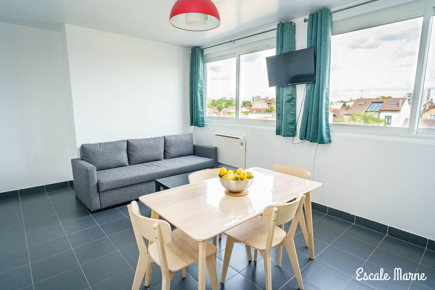 Parking Rue Gratuit - 20 Pour Cent Sur Escale-marne,fr - De 1 A 10 Personnes - Vue Panoramique, Lave Linge, 10mn Metro 8, Rer A - Garde A Bagage Gratuite 24-7 - 2eme Etage *