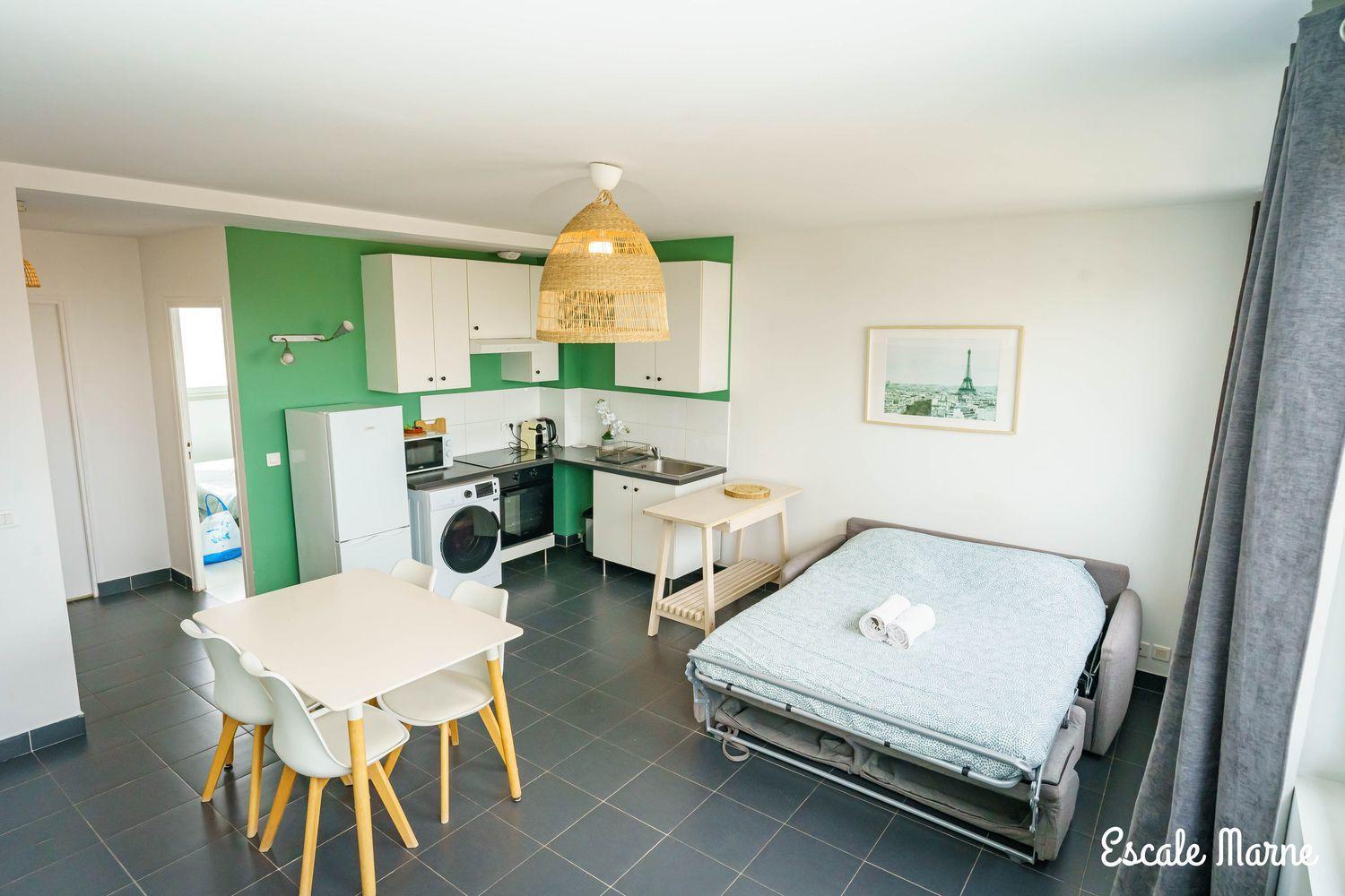 Apartment Escale-marne Fr - 202 - Free Parking - Free Luggage Storage - Equipped - Linen Included - Washing Machine - 10mn Walk Metro 8 - Rer A - Panoramic View - From 1 To 14 Guests *