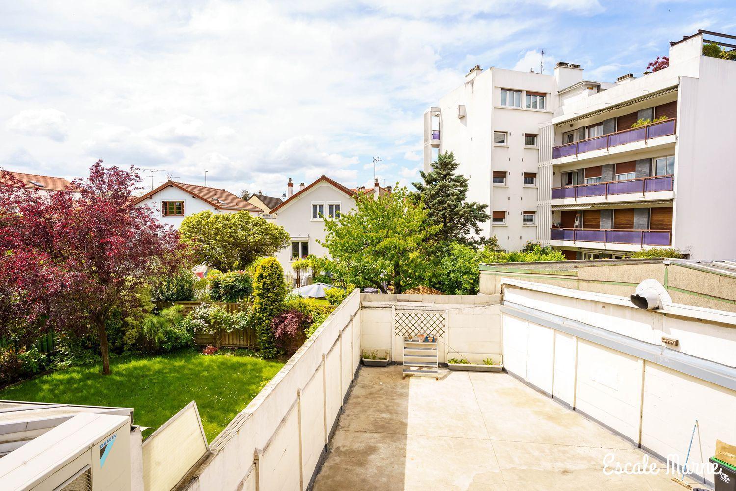 Escale-marne Fr - 202 - Free Parking - Free Luggage Storage - Equipped - Linen Included - Washing Machine - 10mn Walk Metro 8 - Rer A - Panoramic View - From 1 To 14 Guests Apartment